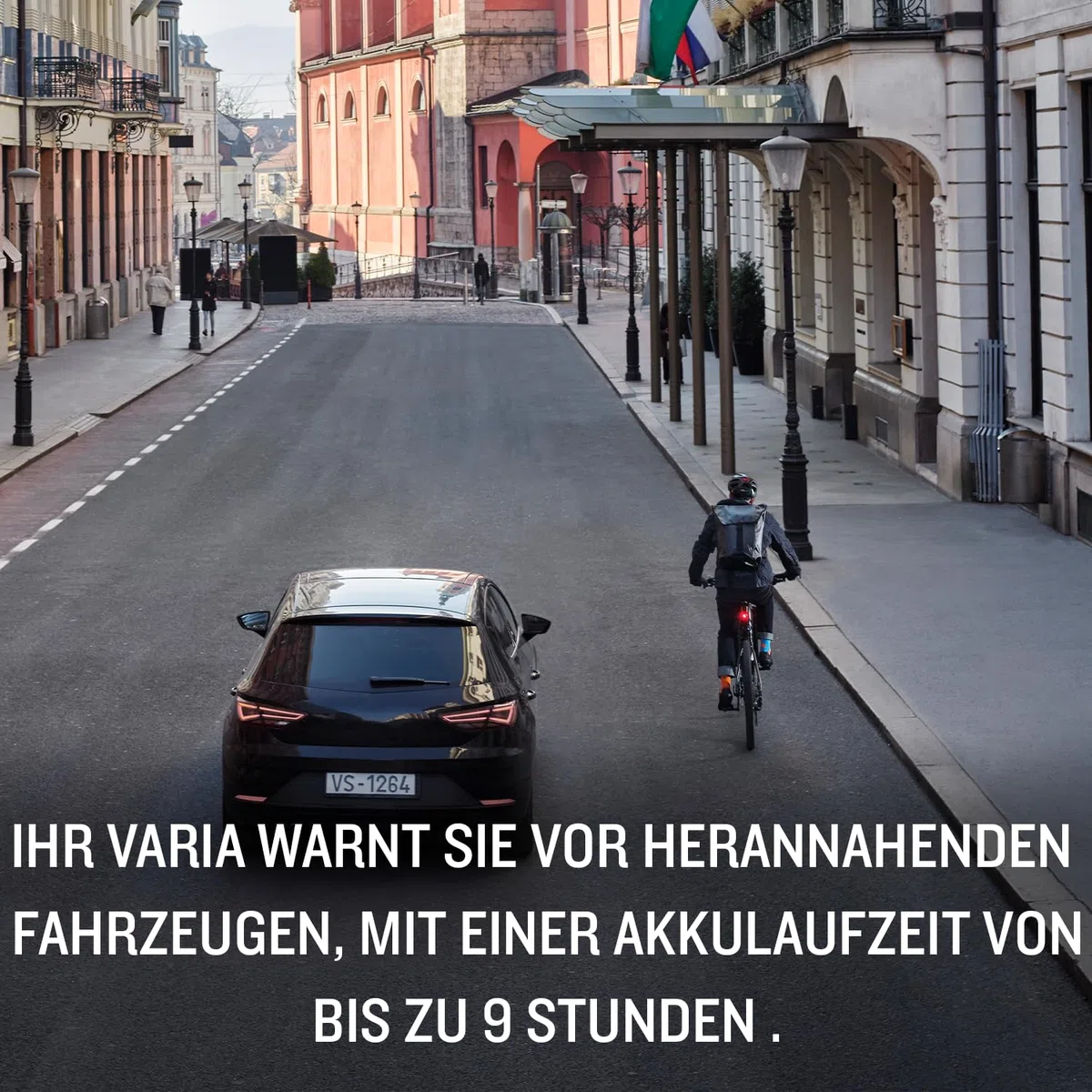 Garmin Varia RTL 516 – STVZO zugelassenes Rücklicht mit Radar-Technologie für die Erkennung herannahender Fahrzeuge bis zu 140 m, Warnung auf Garmin Radcomputern, 16 Sunden Akkulaufzeit