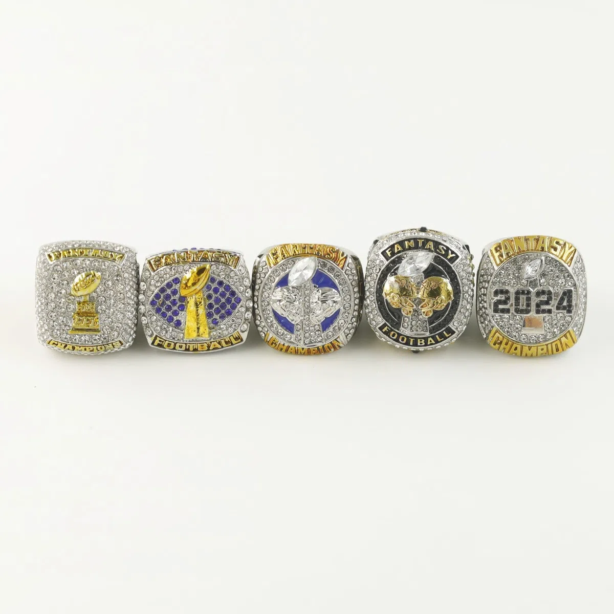 5 Stück Fantasy-Football-Ringe 2020 2021 2022 2023 2024 Meisterschaftsringe FFL-Meisterschaftsringe Fan-Erinnerungsstücke Fußball-Displays(Size:13)